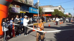 Fernando Salguero ganador de los 10 km