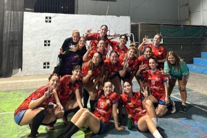 Las damas mayores de Handball Escobar ganaron y son punteras